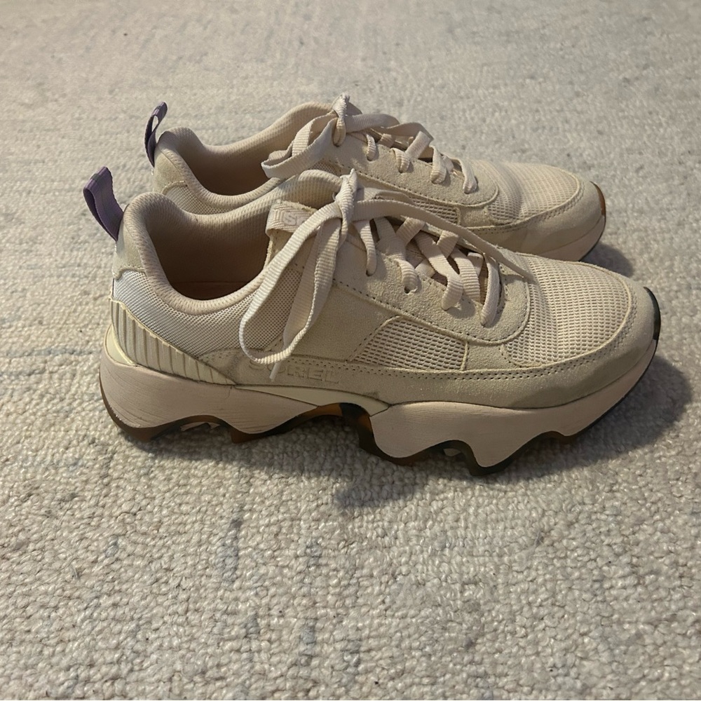Sorel Kinetic Impact II Wonderlace 
Cream Sneakers
Size 8